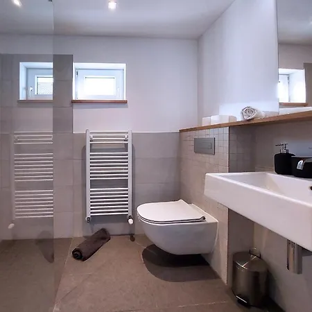 Lucina Veľký Slavkov