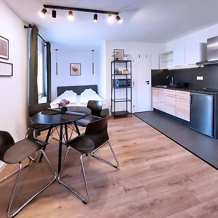 Lucina Appartement *